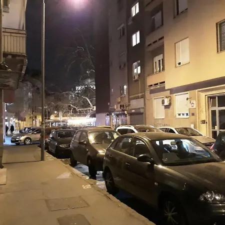 شقة Sweet Yellow بلغراد