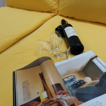 Sweet Yellow Apartment Belgrade